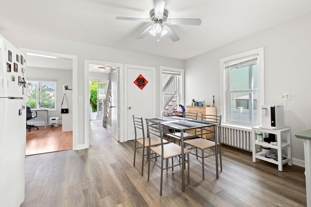 153A Belmont Street, Everett, Massachusetts, 2 Bedrooms Bedrooms, 6 Rooms Rooms,2 BathroomsBathrooms,Residential Income,For Sale,Belmont Street,73437207