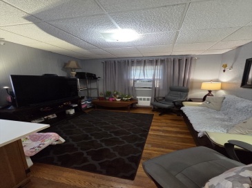 130 Eutaw Ave, Lynn, Massachusetts, 2 Bedrooms Bedrooms, 4 Rooms Rooms,1 BathroomBathrooms,Residential Lease,For Rent,Eutaw Ave,73426369