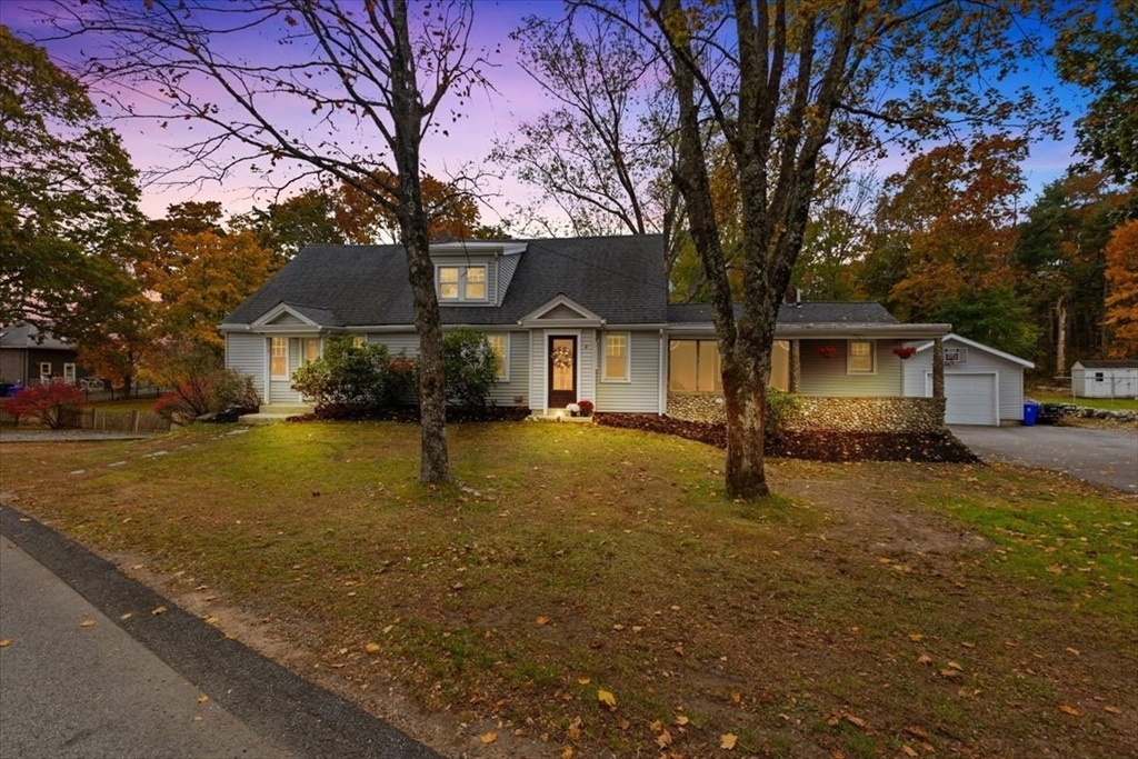 2 Bassett St, Taunton, Massachusetts, 4 Bedrooms Bedrooms, 12 Rooms Rooms,2 BathroomsBathrooms,Residential Income,For Sale,Bassett St,73448529