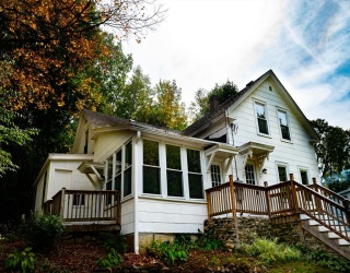 102 S Main St, Ashburnham, Massachusetts, 3 Bedrooms Bedrooms, 7 Rooms Rooms,1 BathroomBathrooms,Residential,For Sale,S Main St,73438458