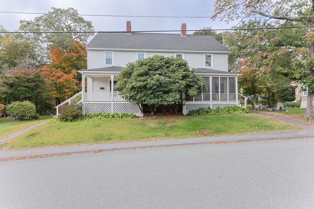 11 Hope St., Hopedale, Massachusetts, 3 Bedrooms Bedrooms, 6 Rooms Rooms,1 BathroomBathrooms,Residential Lease,For Rent,Hope St.,73441427