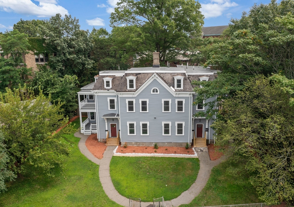 238-240 Norfolk St, Boston, Massachusetts, 17 Bedrooms Bedrooms, 71 Rooms Rooms,11 BathroomsBathrooms,Residential Income,For Sale,Norfolk St,73415334