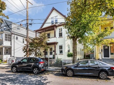 24-26 Presley St, Malden, Massachusetts, 4 Bedrooms Bedrooms, 10 Rooms Rooms,2 BathroomsBathrooms,Residential Income,For Sale,Presley St,73441161