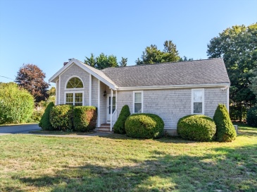 27 Bellavista Dr, Bourne, Massachusetts, 3 Bedrooms Bedrooms, 6 Rooms Rooms,2 BathroomsBathrooms,Residential Lease,For Rent,Bellavista Dr,73438032