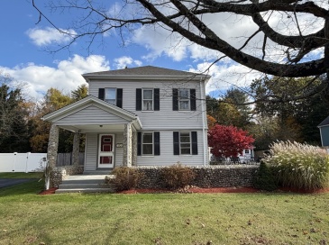 70 Turnpike Street, Easton, Massachusetts, 2 Bedrooms Bedrooms, 5 Rooms Rooms,1 BathroomBathrooms,Residential Lease,For Rent,Turnpike Street,73447533