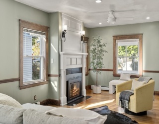 41 Davis Street, Quincy, Massachusetts, 3 Bedrooms Bedrooms, 8 Rooms Rooms,2.5 BathroomsBathrooms,Residential,For Sale,Davis Street,73446849