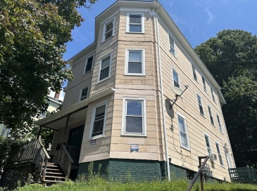 14 Hooper St, Worcester, Massachusetts, 2 Bedrooms Bedrooms, 4 Rooms Rooms,1 BathroomBathrooms,Residential Lease,For Rent,Hooper St,73419611