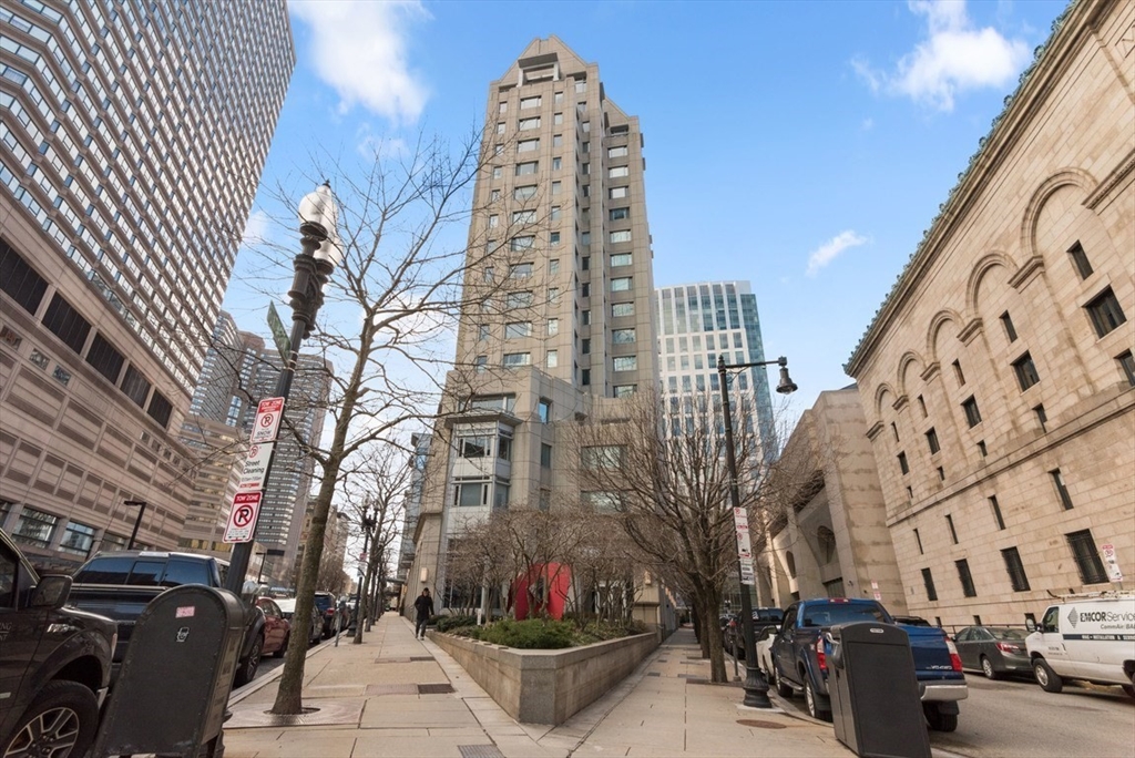 1 Huntington, Boston, Massachusetts, 2 Rooms Rooms,1 BathroomBathrooms,Residential Lease,For Rent,Huntington,73452755