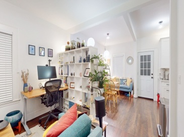 114 Hudson St, Somerville, Massachusetts, 2 Bedrooms Bedrooms, 5 Rooms Rooms,1 BathroomBathrooms,Residential Lease,For Rent,Hudson St,73452894