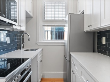 35 Grove Street, Boston, Massachusetts, 2 Bedrooms Bedrooms, 5 Rooms Rooms,1.5 BathroomsBathrooms,Residential Lease,For Rent,Grove Street,73429501