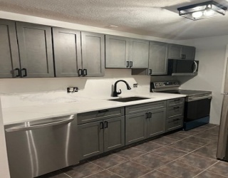 400 Governors Drive, Winthrop, Massachusetts, 2 Bedrooms Bedrooms, 4 Rooms Rooms,1 BathroomBathrooms,Residential Lease,For Rent,Governors Drive,73452856