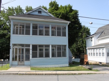 48 Richmond St, Gardner, Massachusetts, 2 Bedrooms Bedrooms, 5 Rooms Rooms,1 BathroomBathrooms,Residential Lease,For Rent,Richmond St,73432666