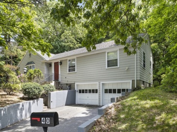 40 Marrett Rd, Lexington, Massachusetts, 3 Bedrooms Bedrooms, 8 Rooms Rooms,2 BathroomsBathrooms,Residential Lease,For Rent,Marrett Rd,73448152
