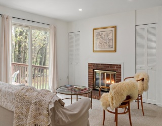 7 Fox Hollow, Wayland, Massachusetts, 1 Bedroom Bedrooms, 5 Rooms Rooms,1.5 BathroomsBathrooms,Residential,For Sale,Fox Hollow,73444671