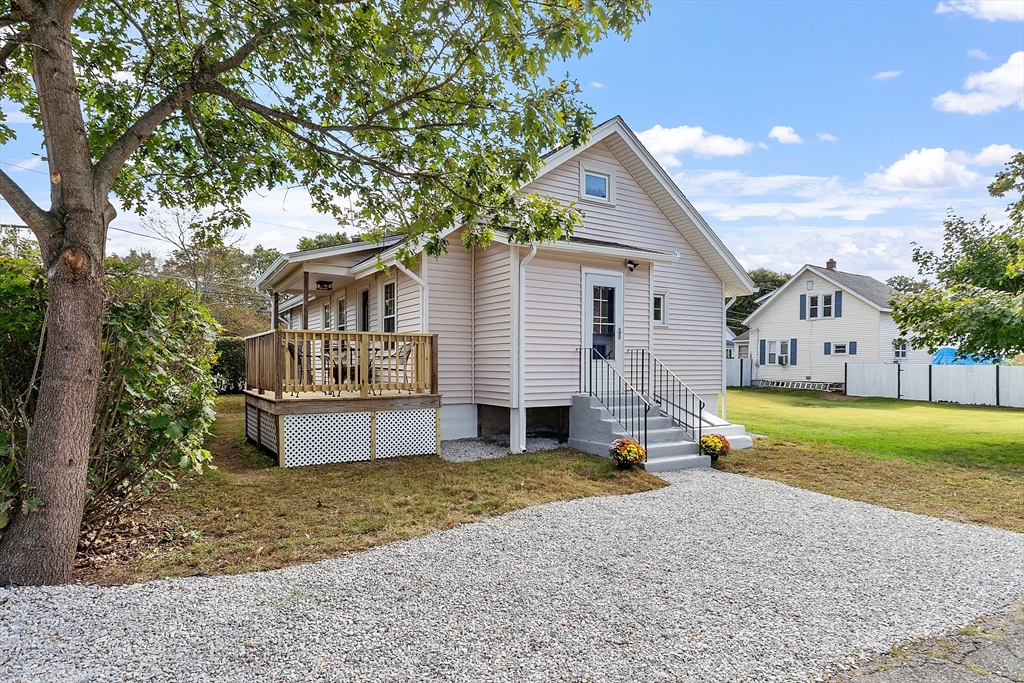 4 Greenlawn, Grafton, Massachusetts, 3 Bedrooms Bedrooms, 5 Rooms Rooms,1 BathroomBathrooms,Residential,For Sale,Greenlawn,73427428