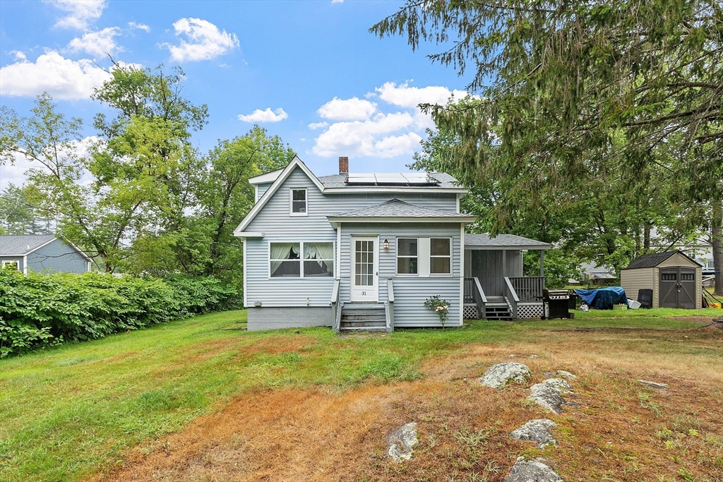 31 Benham St, Orange, Massachusetts, 3 Bedrooms Bedrooms, 5 Rooms Rooms,1 BathroomBathrooms,Residential,For Sale,Benham St,73395916