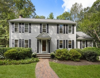 17 Smokey Hill Rd, Wayland, Massachusetts, 4 Bedrooms Bedrooms, 10 Rooms Rooms,3 BathroomsBathrooms,Residential,For Sale,Smokey Hill Rd,73437843