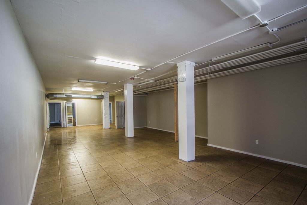 242 Pleasant, Worcester, Massachusetts, ,Commercial Lease,For Rent,Pleasant,73397761