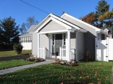 848 Washington St, Weymouth, Massachusetts, 2 Bedrooms Bedrooms, 5 Rooms Rooms,2 BathroomsBathrooms,Residential Lease,For Rent,Washington St,73442900