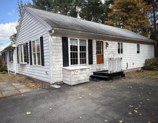13 Meadowbrook Rd, Bedford, Massachusetts, 2 Bedrooms Bedrooms, 4 Rooms Rooms,1 BathroomBathrooms,Residential Lease,For Rent,Meadowbrook Rd,73448770