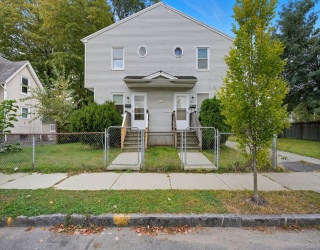 705-707 Union St, Springfield, Massachusetts, 6 Bedrooms Bedrooms, 10 Rooms Rooms,3 BathroomsBathrooms,Residential Income,For Sale,Union St,73435430