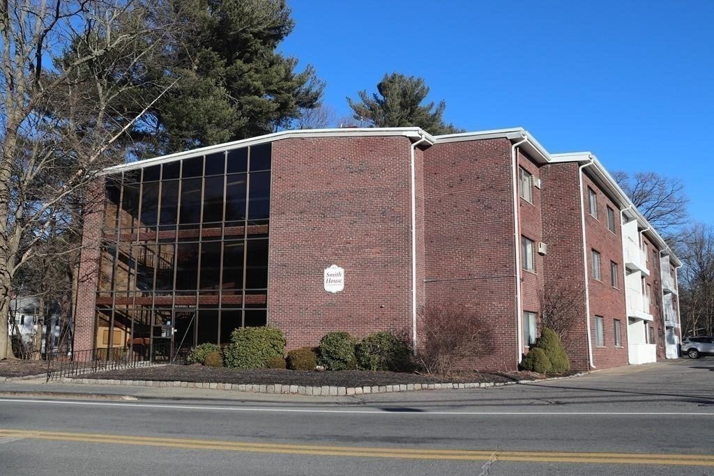 915 Edgell Rd, Framingham, Massachusetts, 1 Bedroom Bedrooms, 3 Rooms Rooms,1 BathroomBathrooms,Residential Lease,For Rent,Edgell Rd,73457859