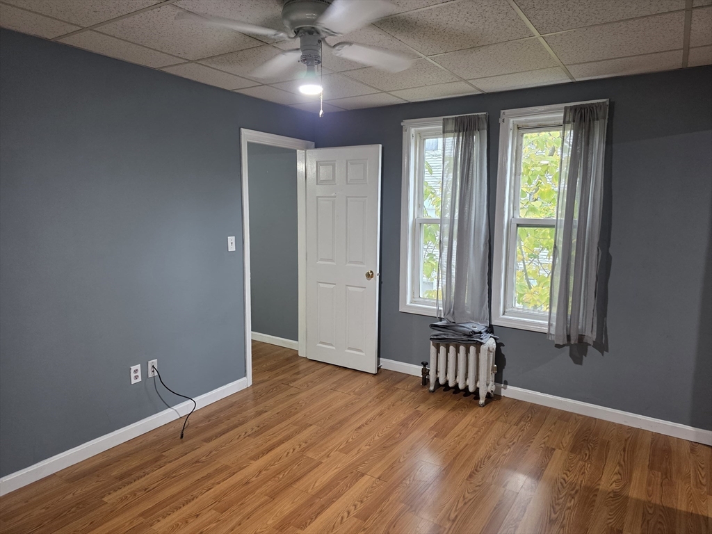 212 Whitman Ave, Whitman, Massachusetts, 1 Bedroom Bedrooms, 3 Rooms Rooms,1 BathroomBathrooms,Residential Lease,For Rent,Whitman Ave,73449989