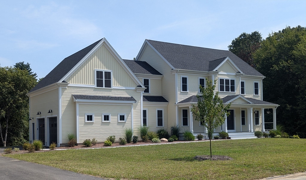 30 Owl Ridge Rd, Easton, Massachusetts, 4 Bedrooms Bedrooms, 10 Rooms Rooms,2.5 BathroomsBathrooms,Residential,For Sale,Owl Ridge Rd,73365164