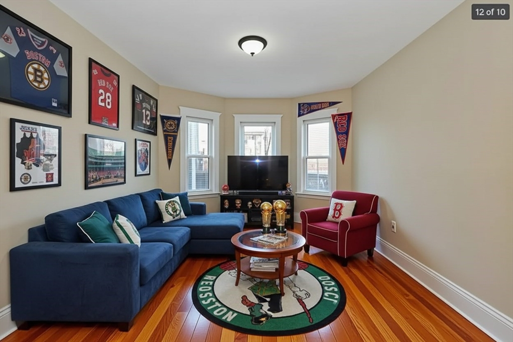 40 Fox Street, Boston, Massachusetts, 3 Bedrooms Bedrooms, 5 Rooms Rooms,1 BathroomBathrooms,Residential Lease,For Rent,Fox Street,73460105