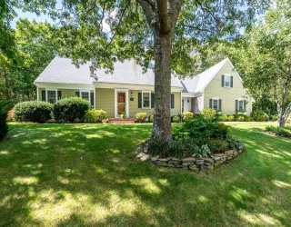 67 Spyglass Hill Road, Barnstable, Massachusetts, 4 Bedrooms Bedrooms, 9 Rooms Rooms,2.5 BathroomsBathrooms,Residential,For Sale,Spyglass Hill Road,73426063