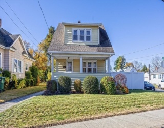 450 East St, Chicopee, Massachusetts, 3 Bedrooms Bedrooms, 6 Rooms Rooms,1.5 BathroomsBathrooms,Residential,For Sale,East St,73449543