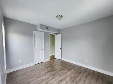 2 Wall Street, Foxboro, Massachusetts, 4 Bedrooms Bedrooms, 9 Rooms Rooms,1 BathroomBathrooms,Residential Lease,For Rent,Wall Street,73444485