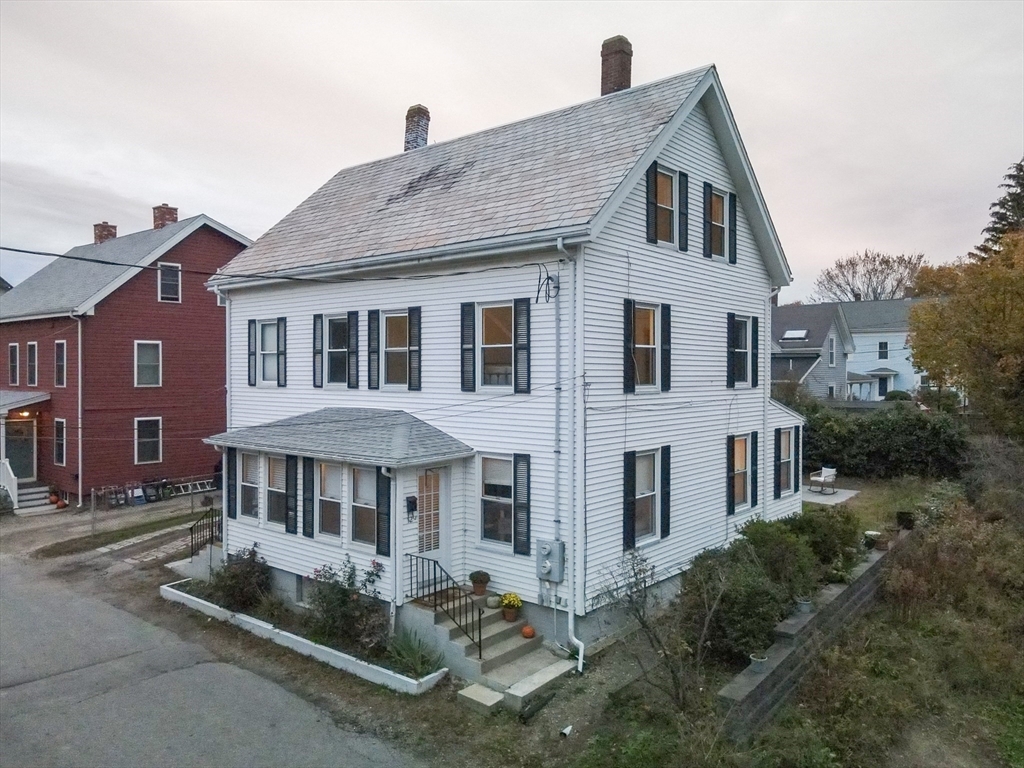 12 First Street, Ipswich, Massachusetts, 2 Bedrooms Bedrooms, 7 Rooms Rooms,2 BathroomsBathrooms,Residential,For Sale,First Street,73451648
