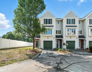 29 Groveland Commons Way, Groveland, Massachusetts, 2 Bedrooms Bedrooms, 5 Rooms Rooms,1.5 BathroomsBathrooms,Residential,For Sale,Groveland Commons Way,73451353