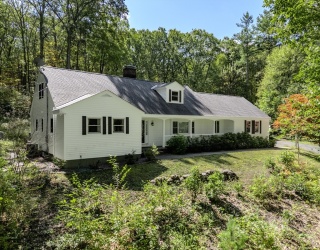 56 Century Mill Rd, Bolton, Massachusetts, 4 Bedrooms Bedrooms, 8 Rooms Rooms,2.5 BathroomsBathrooms,Residential,For Sale,Century Mill Rd,73443660