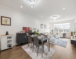 9 Independence Ave, Braintree, Massachusetts, 2 Bedrooms Bedrooms, 4 Rooms Rooms,2 BathroomsBathrooms,Residential,For Sale,Independence Ave,73460231