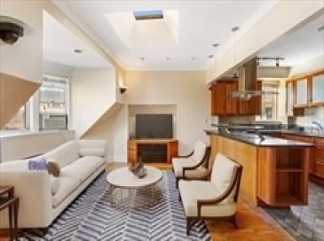 41 Worcester Sq, Boston, Massachusetts, 2 Bedrooms Bedrooms, 6 Rooms Rooms,2 BathroomsBathrooms,Residential Lease,For Rent,Worcester Sq,73460287