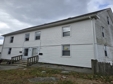712 Lawrence St, Lowell, Massachusetts, 5 Bedrooms Bedrooms, 7 Rooms Rooms,2 BathroomsBathrooms,Residential Lease,For Rent,Lawrence St,73460405