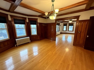 4 Adams Ave, Watertown, Massachusetts, 3 Bedrooms Bedrooms, 8 Rooms Rooms,1.5 BathroomsBathrooms,Residential Lease,For Rent,Adams Ave,73460444