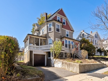 137 Prospect Ave, Quincy, Massachusetts, 5 Bedrooms Bedrooms, 12 Rooms Rooms,3.5 BathroomsBathrooms,Residential Lease,For Rent,Prospect Ave,73452784