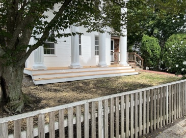 24 Morse Court, Manchester, Massachusetts, 2 Bedrooms Bedrooms, 4 Rooms Rooms,1 BathroomBathrooms,Residential Lease,For Rent,Morse Court,73422135