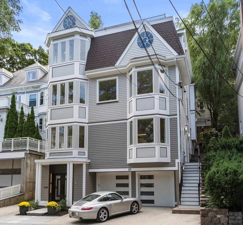 89 University Road, Brookline, Massachusetts, 7 Bedrooms Bedrooms, 15 Rooms Rooms,5.5 BathroomsBathrooms,Residential,For Sale,University Road,73460626