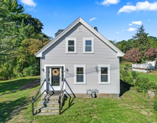 2176 Pleasant St, Dighton, Massachusetts, 5 Bedrooms Bedrooms, 10 Rooms Rooms,3 BathroomsBathrooms,Residential,For Sale,Pleasant St,73440346