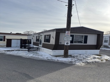 557-121 Southwest Cutoff, Worcester, Massachusetts, 1 Bedroom Bedrooms, 3 Rooms Rooms,1 BathroomBathrooms,Residential Lease,For Rent,Southwest Cutoff,73460686