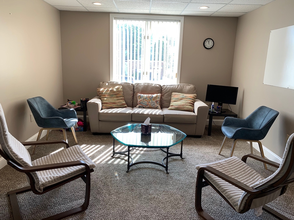 145 Central St, Leominster, Massachusetts, ,Commercial Lease,For Rent,Central St,73460731