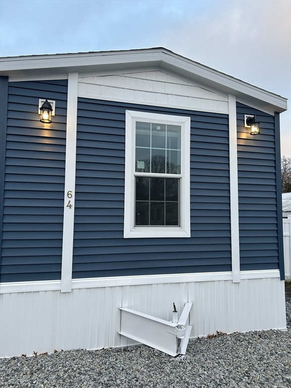 181 Boston Post Rd, Marlborough, Massachusetts, 3 Bedrooms Bedrooms, 4 Rooms Rooms,2 BathroomsBathrooms,Residential,For Sale,Boston Post Rd,73460851