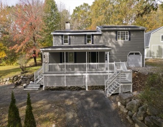 3 North Rd, Montgomery, Massachusetts, 5 Bedrooms Bedrooms, 9 Rooms Rooms,3 BathroomsBathrooms,Residential,For Sale,North Rd,73445321