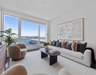 150 Seaport Blvd, Boston, Massachusetts, 2 Bedrooms Bedrooms, 5 Rooms Rooms,2.5 BathroomsBathrooms,Residential,For Sale,Seaport Blvd,73460933