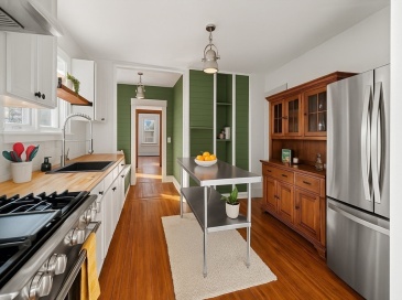 23 Brayton Rd, Boston, Massachusetts, 2 Bedrooms Bedrooms, 6 Rooms Rooms,1 BathroomBathrooms,Residential Lease,For Rent,Brayton Rd,73461011