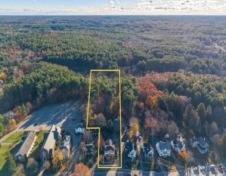 278 Main Street, Kingston, Massachusetts, 4 Bedrooms Bedrooms, 10 Rooms Rooms,2 BathroomsBathrooms,Residential,For Sale,Main Street,73460424